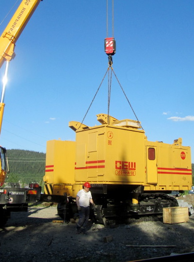 The assembly process of drilling rigs SBSH-250MNA-32